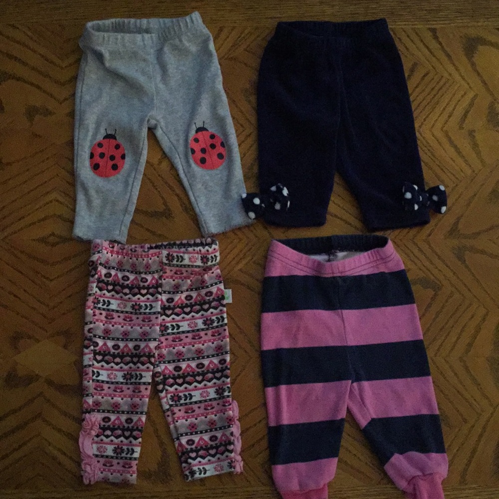 SOLD - Lot of 0-3 month pants